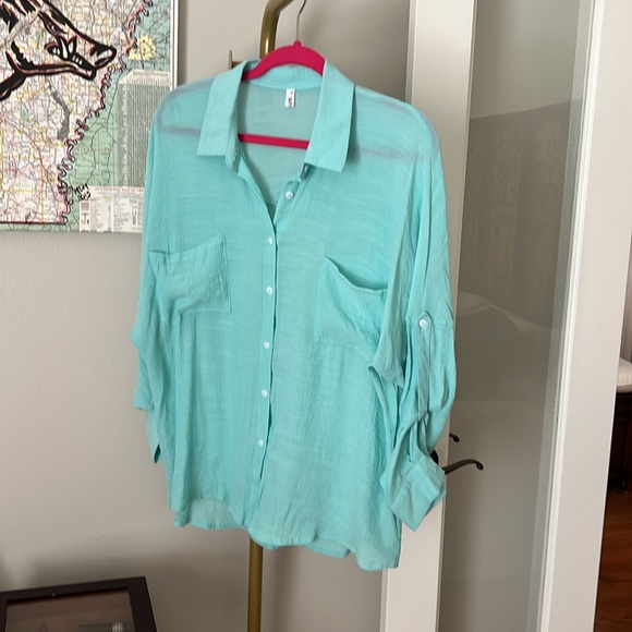 Tops - Aqua Women's Button-Down Shirt
